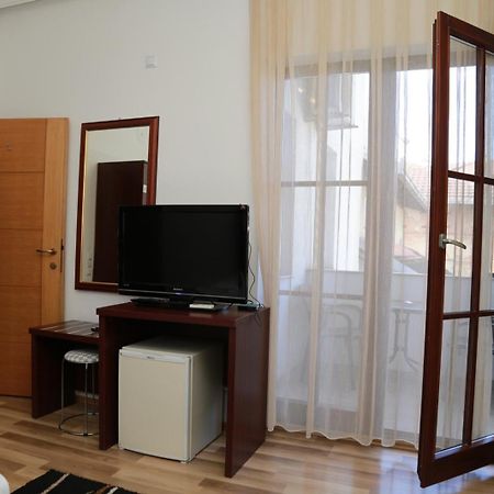 פריזרן Hotel Venisi מראה חיצוני תמונה