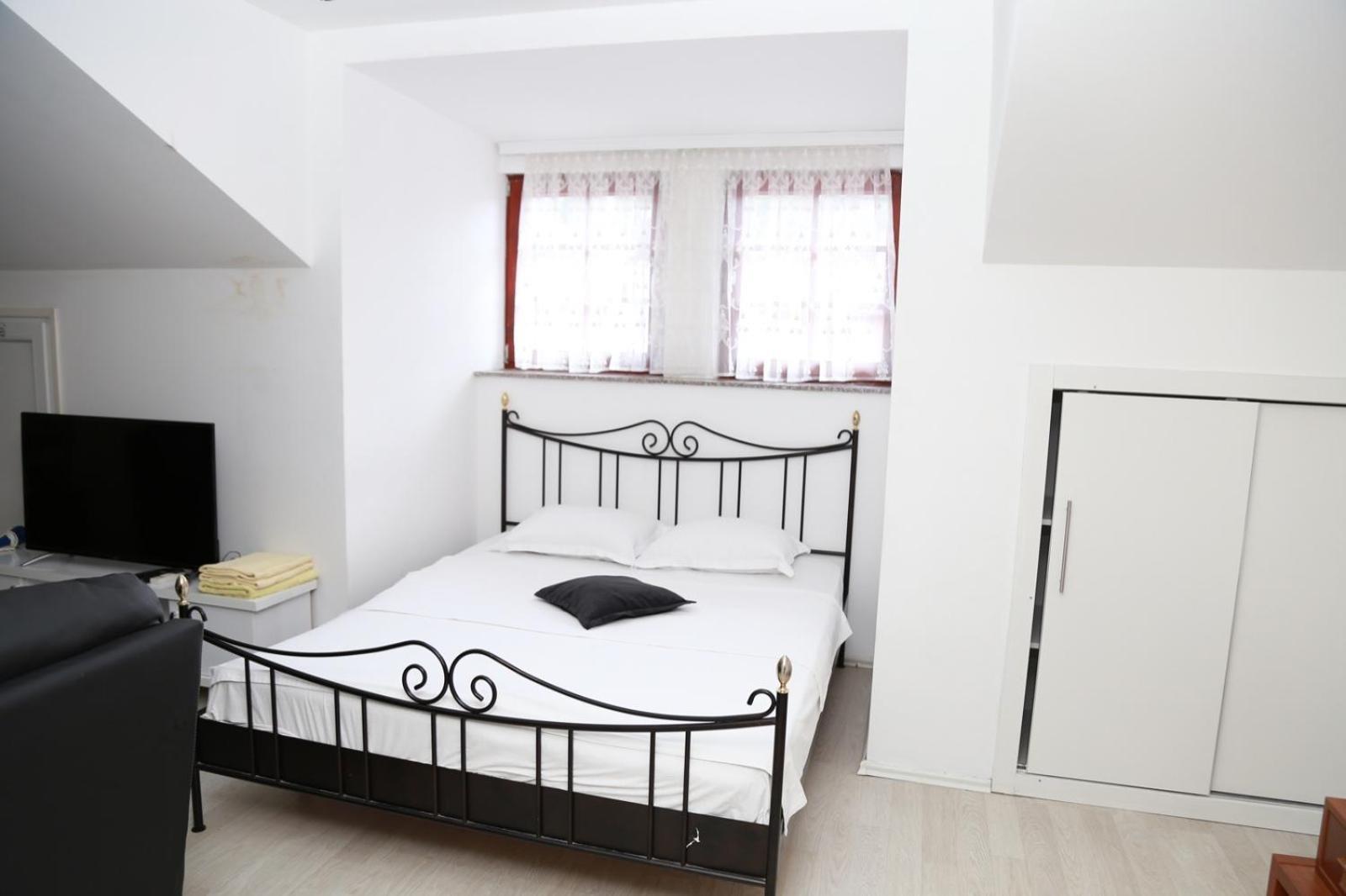 פריזרן Hotel Venisi מראה חיצוני תמונה