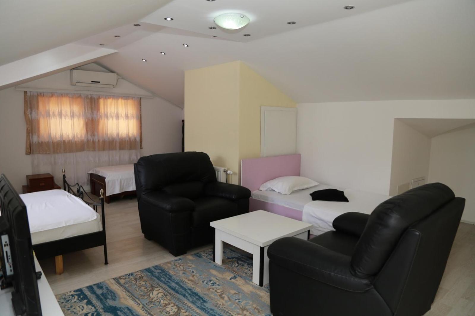 פריזרן Hotel Venisi מראה חיצוני תמונה